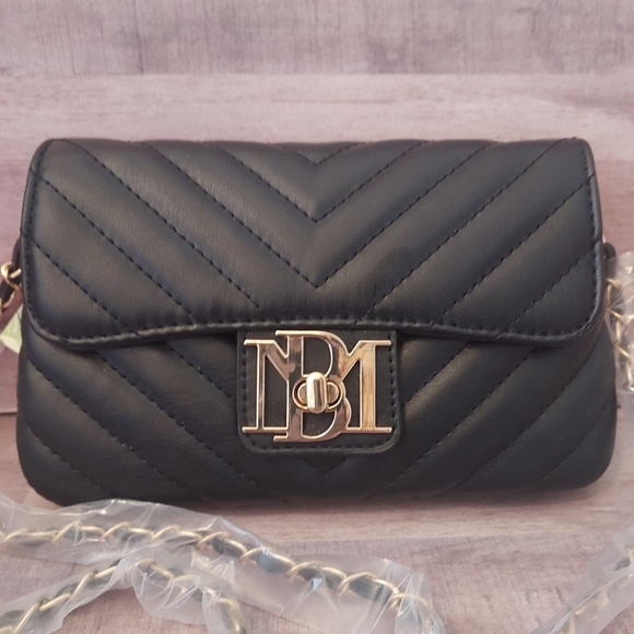 1 DAY SALE! NWT Badgley Mischka Small Black Quilted Vegan Crossbody Bag/Clutch - Picture 4 of 16